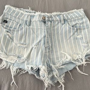 Buckle Kancan High Waisted Shorts